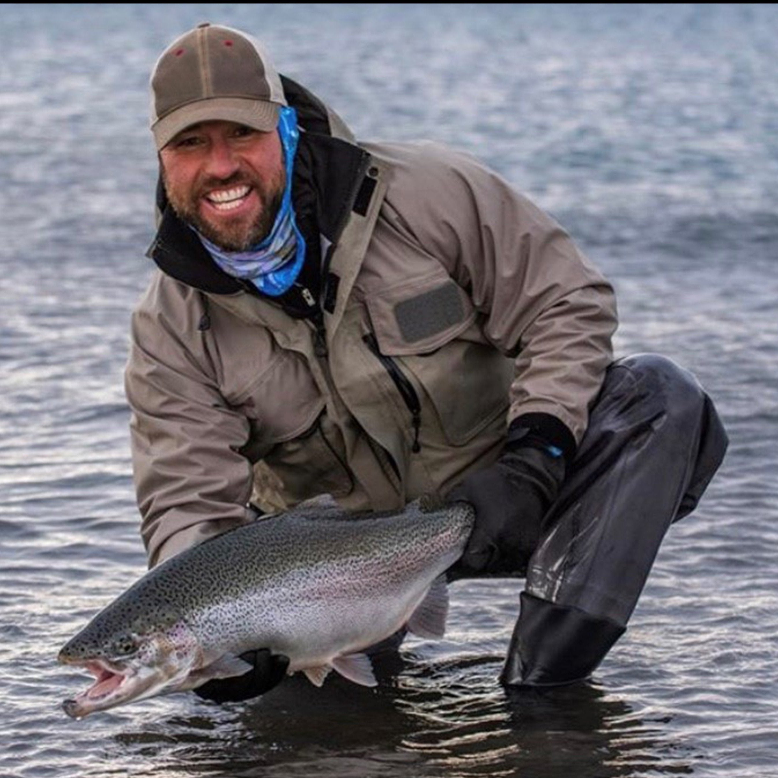 The Ice Bay is one of our original and best-selling designs. Its dexterity and functionality combined with warmth and comfort make this one of our most versatile gloves for cold, wet conditions.