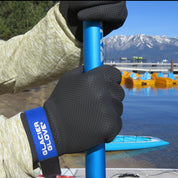 The Kenai Waterproof is built to be your favorite glove. Its durability and functionality combined with warmth and comfort makes this glove the perfect choice for cold, wet conditions.
