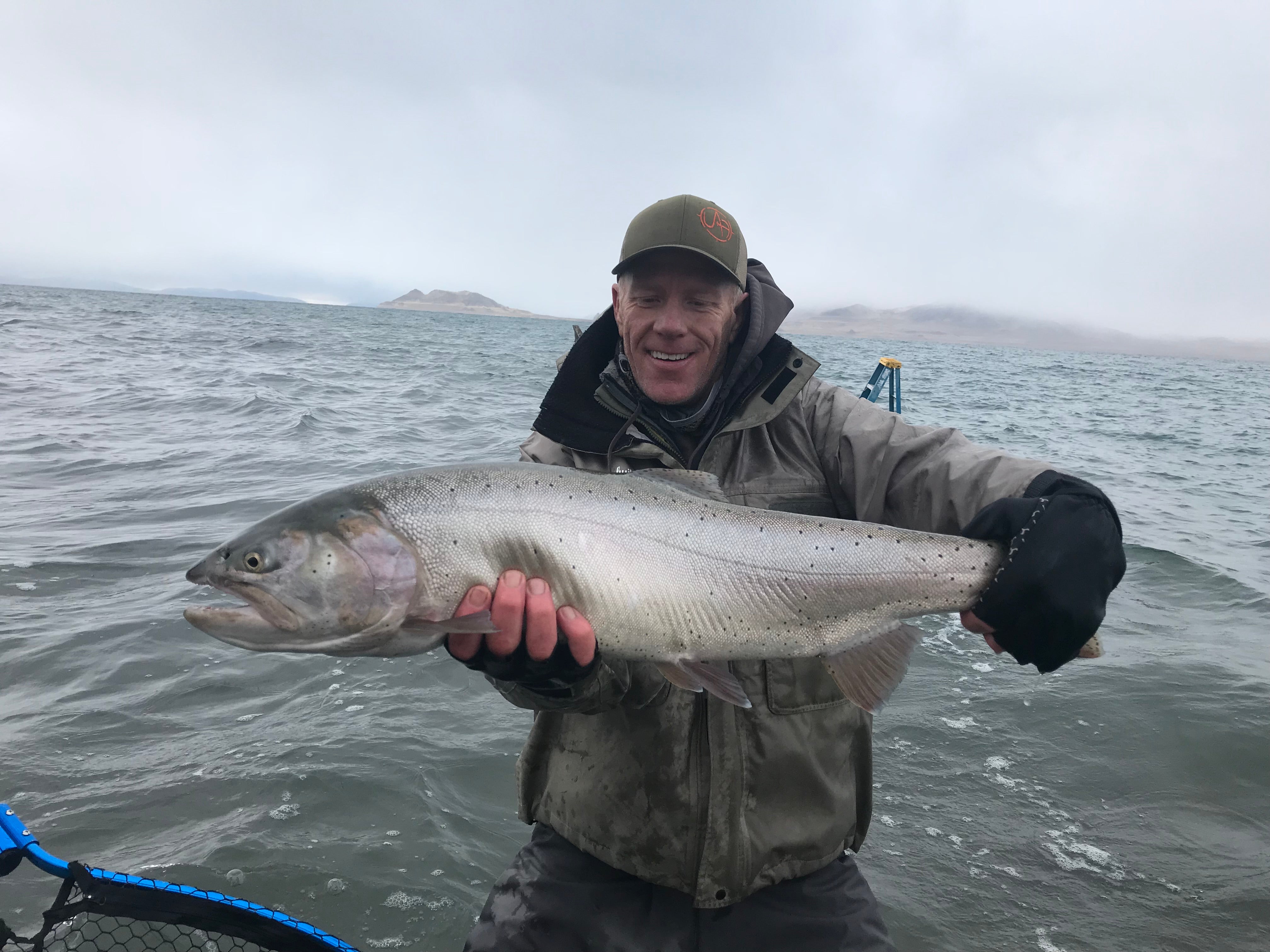 Winter Fishing Essentials: Cold Weather Fishing Gloves