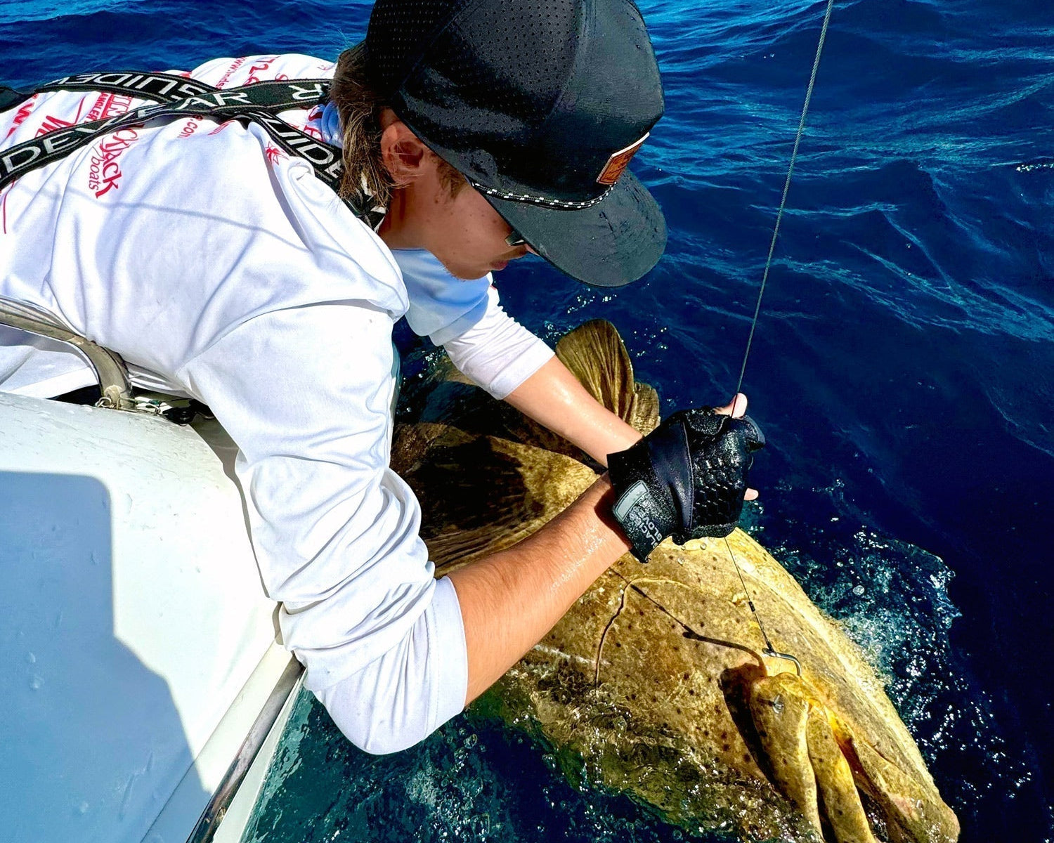 Built for the Battle: Glacier Outdoor’s Heavy-Duty Stripping and Fighting Glove